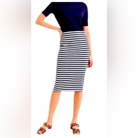 Polo Ralph Lauren Dresses & Skirts - Polo Ralph Lauren Navy Blue and White Stripes Pencil Skirt